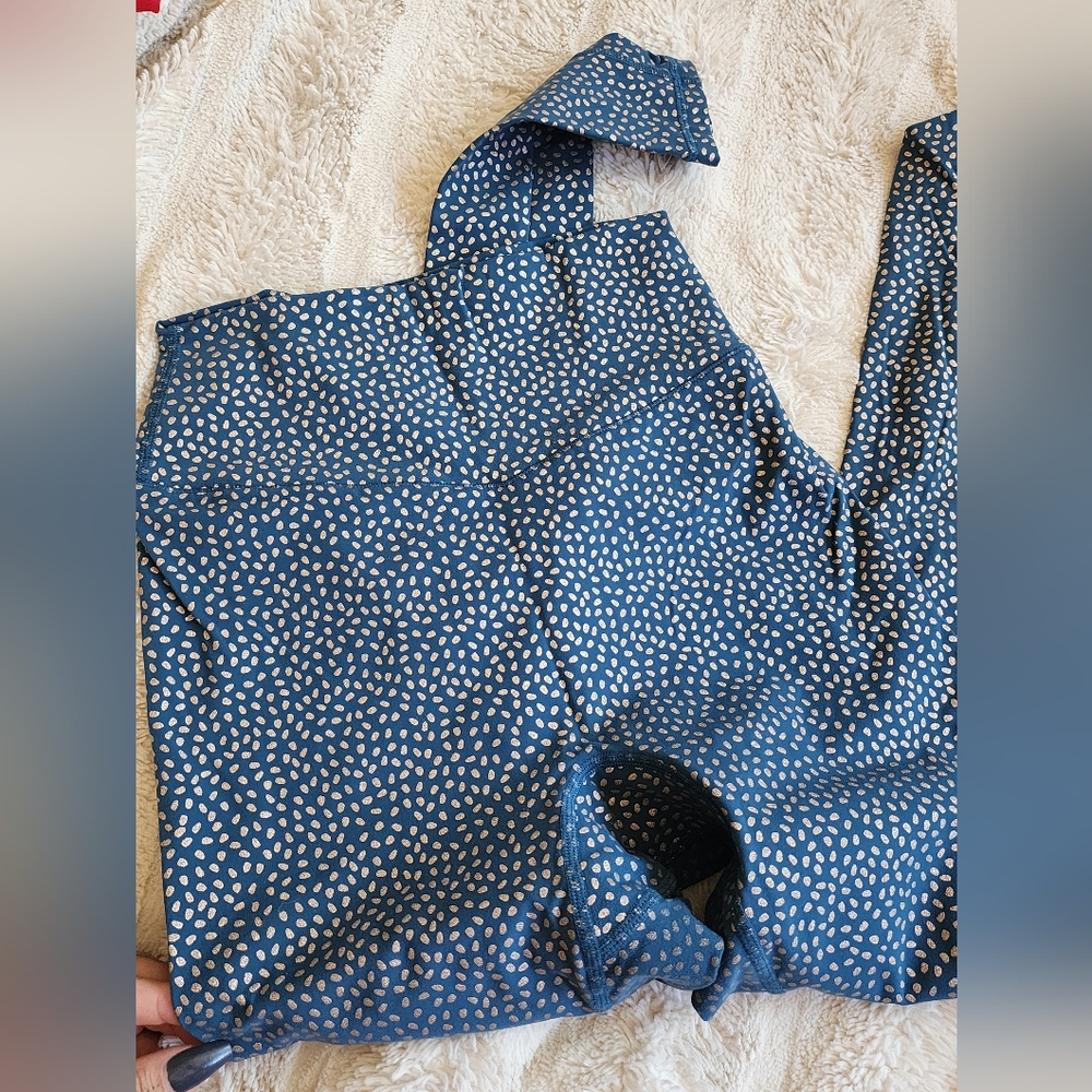 BuffBunny Blue and White Patterned Leggings